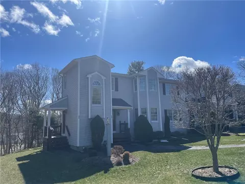 66 Scenic Dr, West Warwick, RI 02893