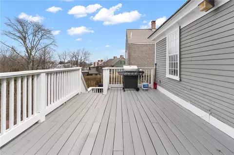 Exterior - 47 Post Rd, Warwick, RI 02888 photo 1 of 6