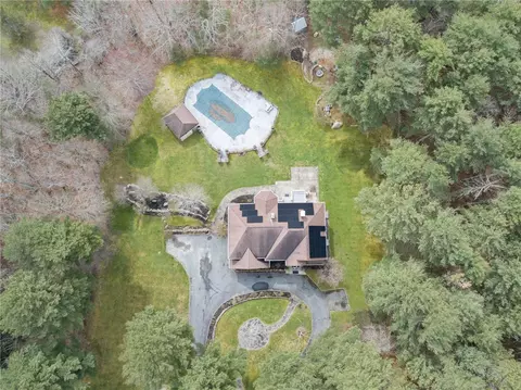 View/Area - 1560 Copicut Rd, Fall River, MA 02747 photo 1 of 1
