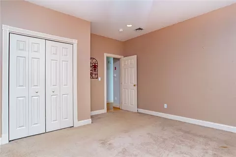Bedroom - 1560 Copicut Rd, Fall River, MA 02747 photo 4 of 4