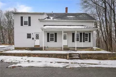 59 Arthur St, West Warwick, RI 02893