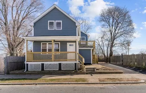 102 Cumerford St, Providence, RI 02909