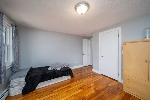 Bedroom - 15 Relph St, Warwick, RI 02888 photo 4 of 6