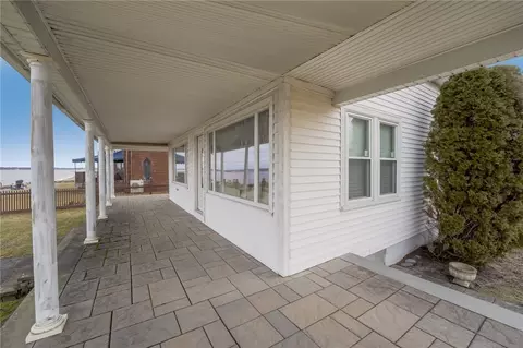 Other - 322 Shawomet Ave, Warwick, RI 02889 photo 1 of 2