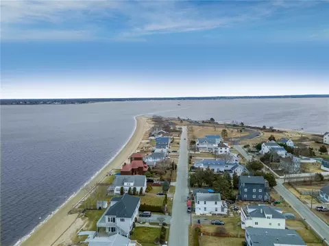 View/Area - 322 Shawomet Ave, Warwick, RI 02889 photo 9 of 9