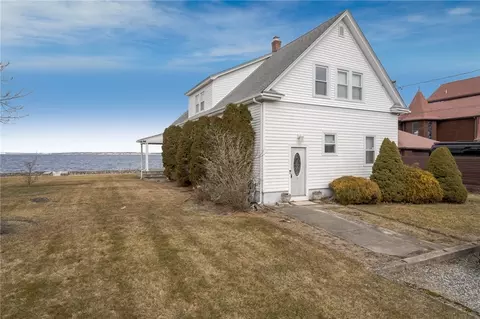 View/Area - 322 Shawomet Ave, Warwick, RI 02889 photo 2 of 9