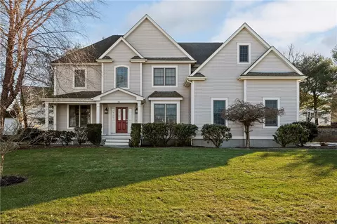 56 Billington Cir, Cumberland, RI 02864