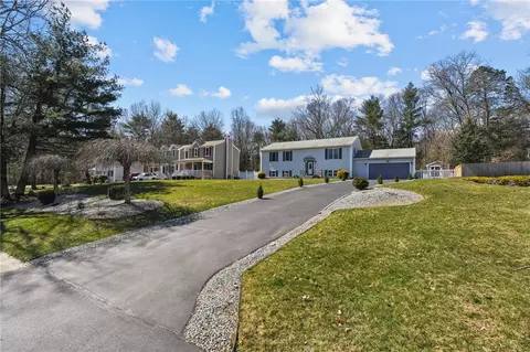 Exterior - 7 Walker Ln, Coventry, RI 02816 photo 2 of 8