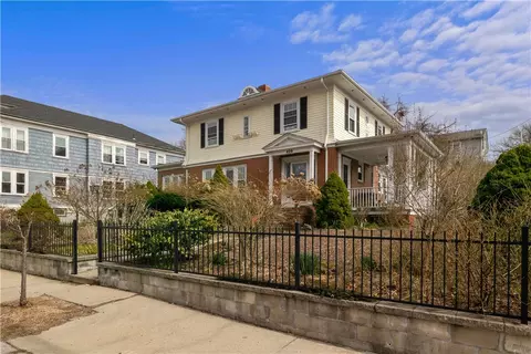 429 Charles St, Providence, RI 02904