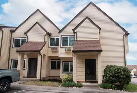 225 High St #F, Westerly, RI 02891