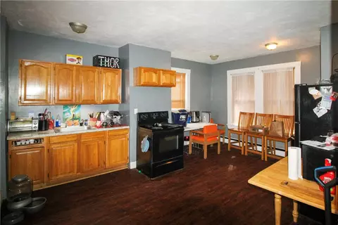 217 Rathbun St, Woonsocket, RI 02895 photo 7