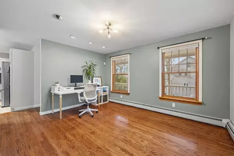 730 Dickinson St, Fall River, MA 02721 photo 12