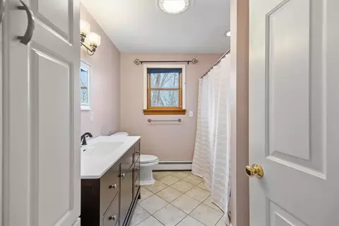 730 Dickinson St, Fall River, MA 02721 photo 22