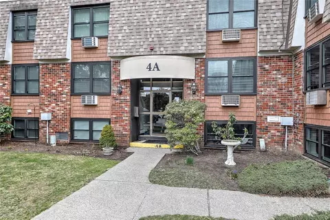 510 Child St #408A, Warren, RI 02885