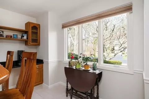 Dining - 8 Shadowbrook Ln #E, Smithfield, RI 02917 photo 2 of 2
