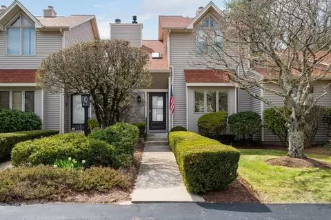 Exterior - 8 Shadowbrook Ln #E, Smithfield, RI 02917 photo 2 of 4