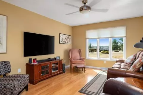 Living - 8 Shadowbrook Ln #E, Smithfield, RI 02917 photo 1 of 6