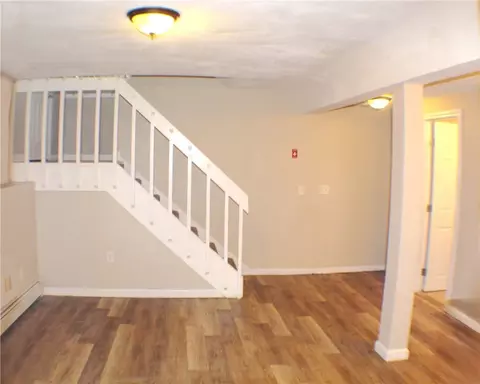 26 Albert Rd, Warwick, RI 02889 photo 9
