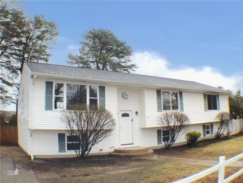 26 Albert Rd, Warwick, RI 02889 photo 2