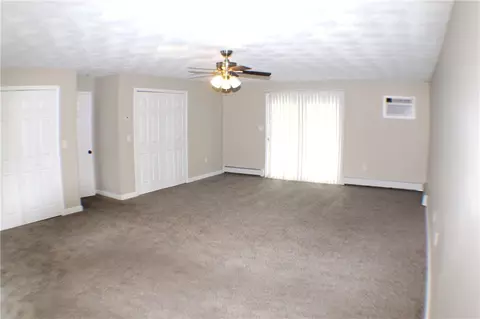 26 Albert Rd, Warwick, RI 02889 photo 5