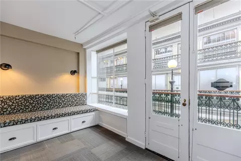 65 Weybosset St #221, Providence, RI 02903