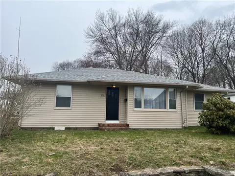 13 Harley St, West Warwick, RI 02893