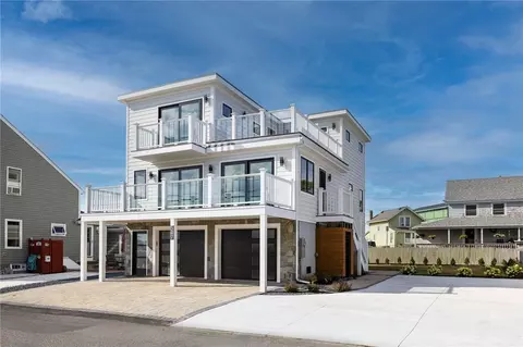547 Ocean Grove Ave, Swansea, MA 02777