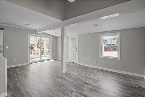 12 Wade St, Warwick, RI 02889 photo 6