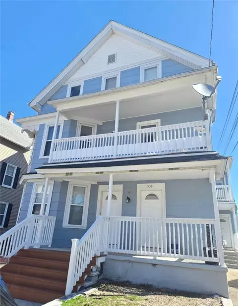 Exterior - 91 Morton Ave, Woonsocket, RI 02895 photo 2 of 4