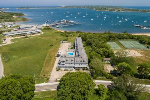 72 W Side Rd #6, Block Island, RI 02807