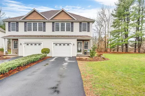1027 Providence St #8B, West Warwick, RI 02893