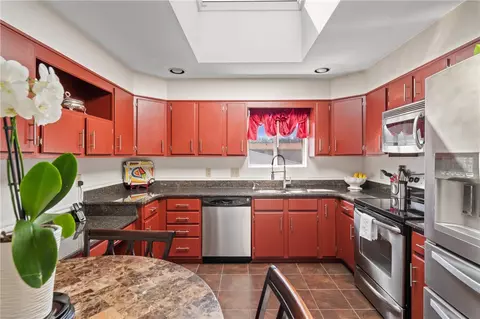 Kitchen - 373 Chatham Cir, Warwick, RI 02886 photo 1 of 3