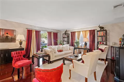 Living - 373 Chatham Cir, Warwick, RI 02886 photo 3 of 7