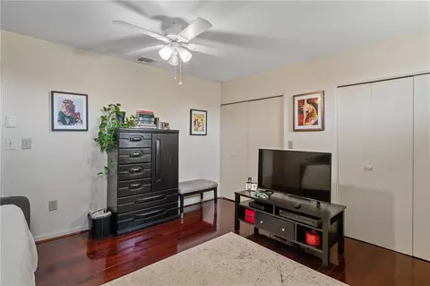 Living - 373 Chatham Cir, Warwick, RI 02886 photo 4 of 7