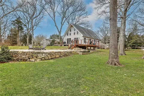 1614 Drift Rd #A, Westport, MA 02790