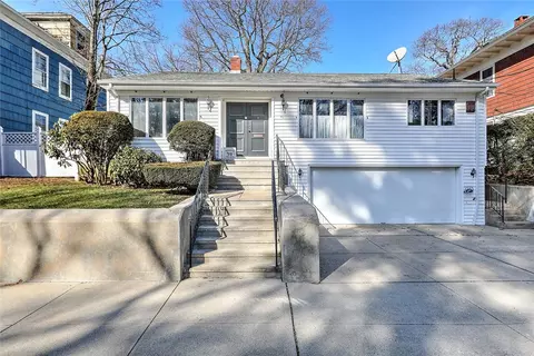 49 Alfred Stone Rd, Pawtucket, RI 02860