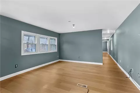 480 S County Trl UNIT 2-14, Exeter, RI 02822 photo 10