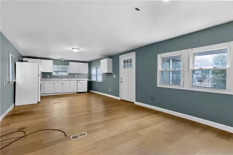 480 S County Trl UNIT 2-14, Exeter, RI 02822 photo 6