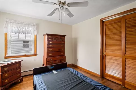Bedroom - 127 E View Ave, Cranston, RI 02920 photo 2 of 3