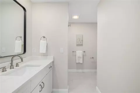 33 Overlook Ln, Glocester, RI 02814 photo 24