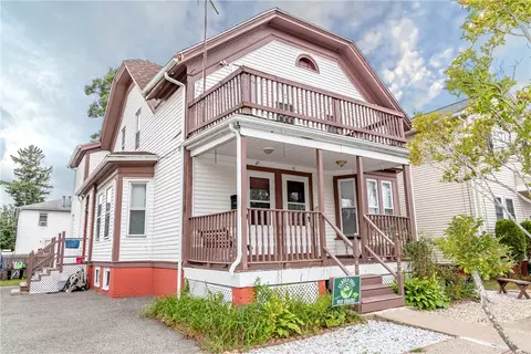 45 Burrows St, Providence, RI 02907