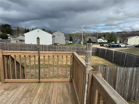 Exterior - 10 Spencer Dr, Westerly, RI 02891 photo 7 of 10