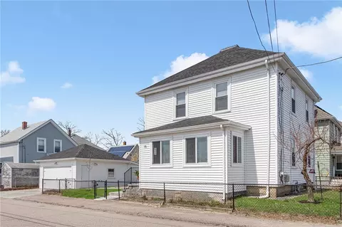 15 Cedar Ave, East Providence, RI 02915