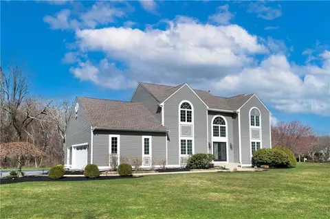 260 Sage Trl, North Kingstown, RI 02852