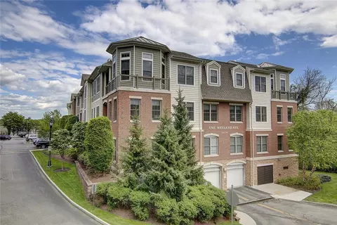 1 Wayland Ave #306S, Providence, RI 02906