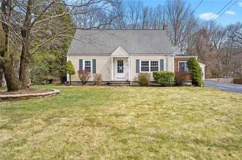 193 Hines Rd, Cumberland, RI 02864