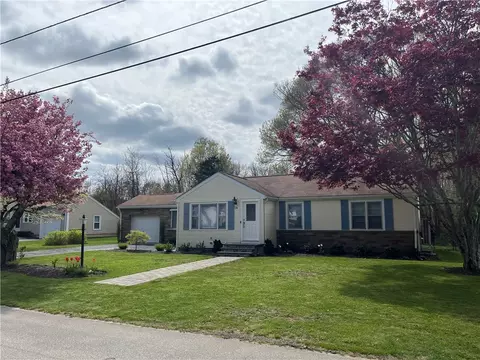 18 Elmdale Ave, Johnston, RI 02919
