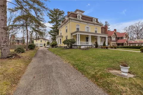 Exterior - 268 Prospect St, Woonsocket, RI 02895 photo 3 of 6