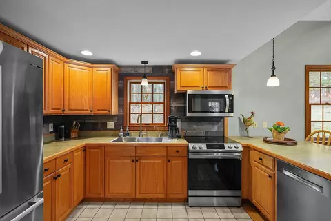 Kitchen - 45 Ross Rd, Burrillville, RI 02859 photo 3 of 3