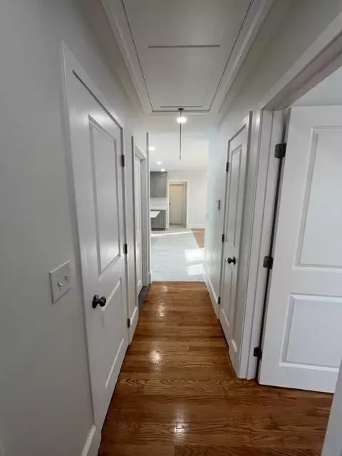 4 Overhill Rd, Warren, RI 02885 photo 9